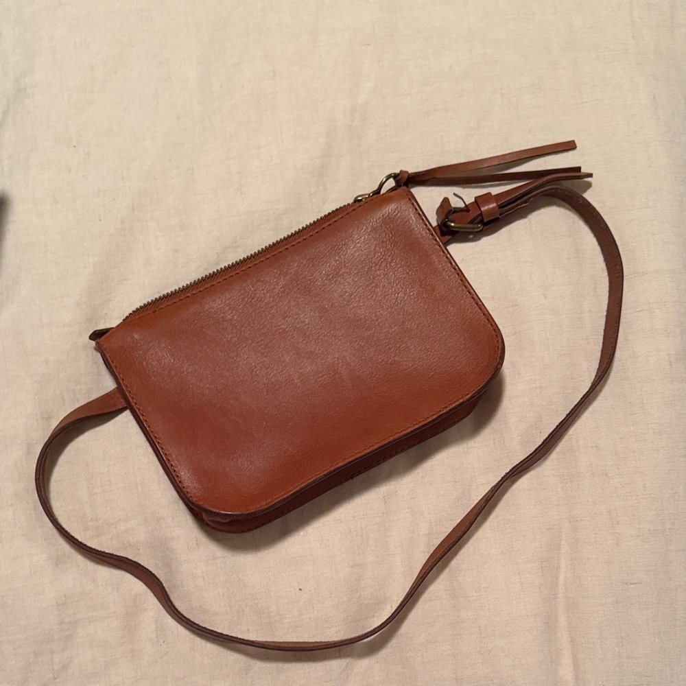 Madewell brown leather belt bag